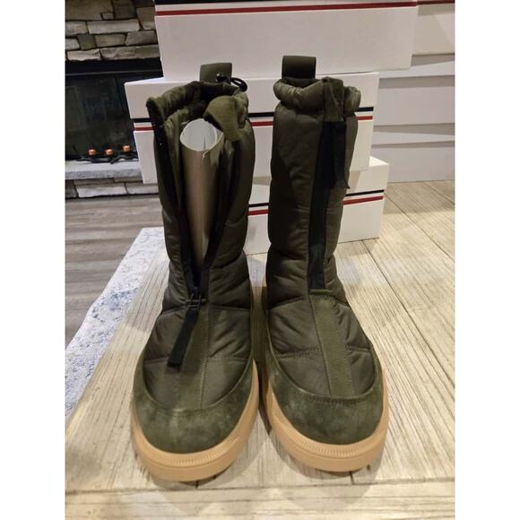 CANADA GOOSE Cypress Ankle Puffer Snow Boots Size 9 Green Winter - Picture 1 of 11